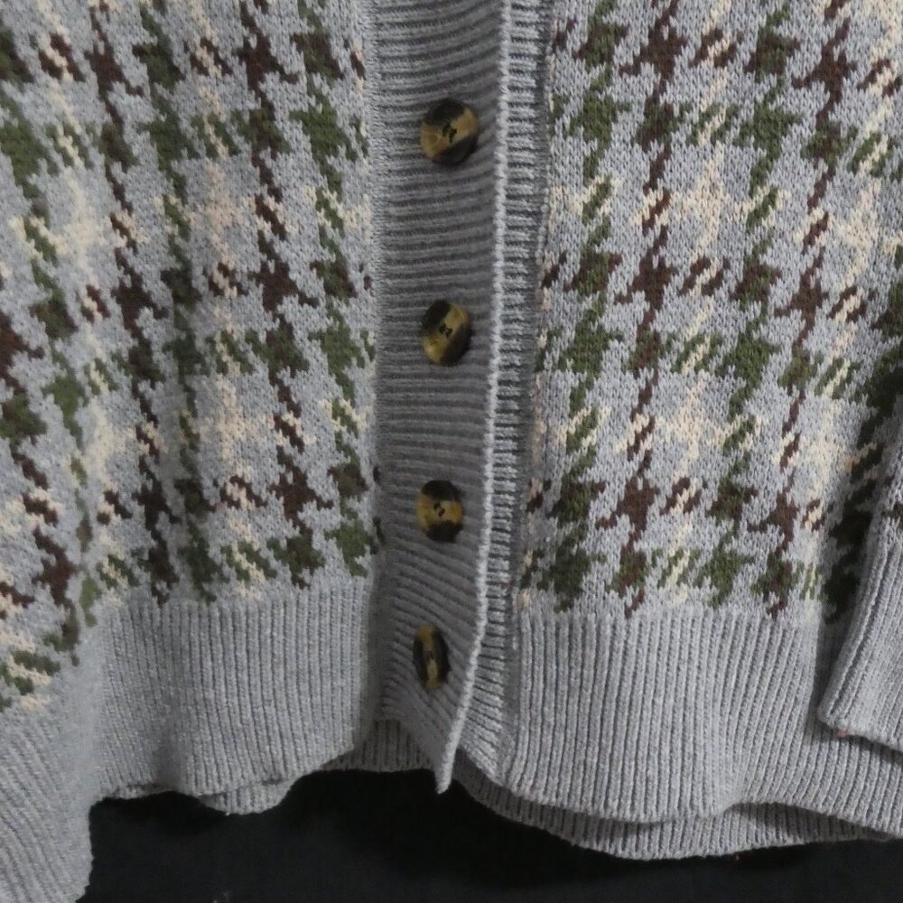Heavy Wool Blend Houndstooth Button-Up Cardigan | xl - extra large | V-Neck - Picture 7 of 15